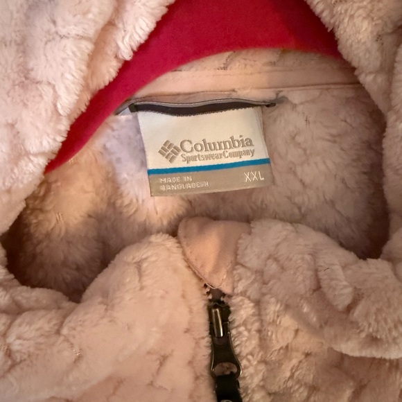 Columbia Women's Soft Pink Teddy Jacket - Picture 3 of 3